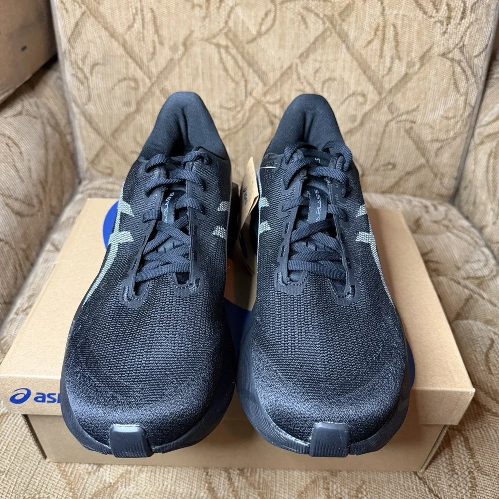 ASICS Novablast 6 Mens Size 10 Black Running Shoes Gym Training Sneakers NWB!
